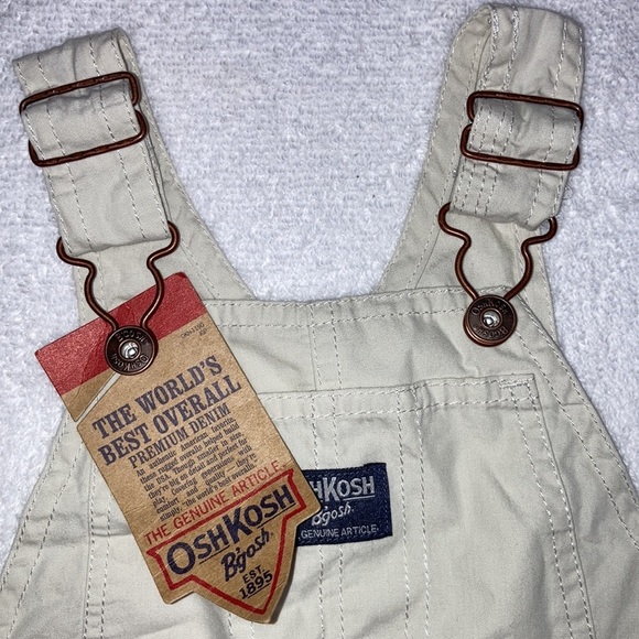 NWT oshKosh shortalls lightweight light tan shark embroidered 18m - Picture 4 of 6